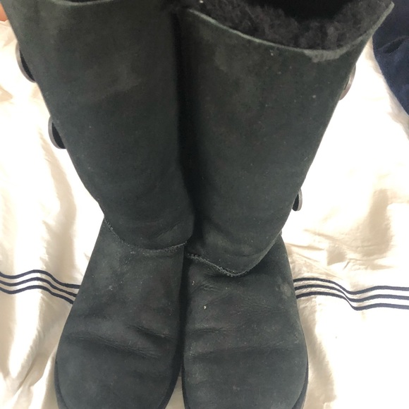 Ugg tall black boots - Picture 6 of 7